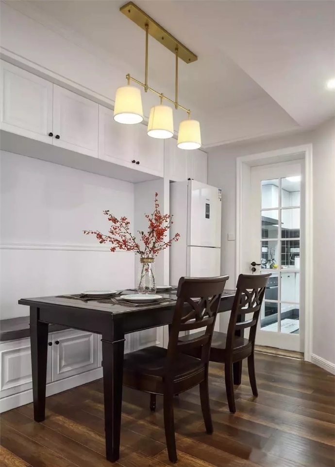 [裝修案例]80平米美式風格裝修效果圖欣賞 利用好每一處空間讓生活更有品質(zhì)